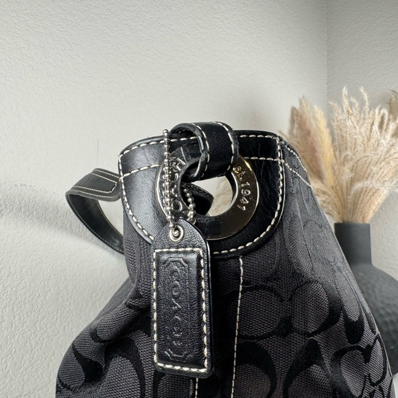 Authentic Coach Black Signature Shoulder Bag
